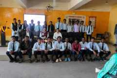 Students-Participated-a-quiz-competition-in-LBSM-College-Jsr